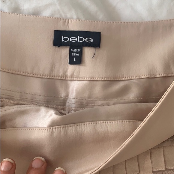 Bebe pink sequin and pleated mini skirt - Picture 4 of 7